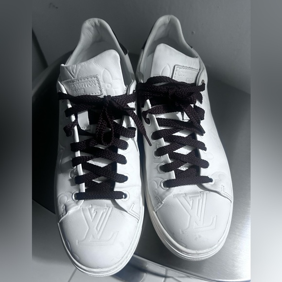Louis Vuitton Embossed White Sneakers with Dark Laces - Picture 1 of 8